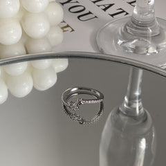 Elegant Women's Zircon Cross Ring