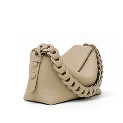 Chic Leather Weave Shoulder Bag