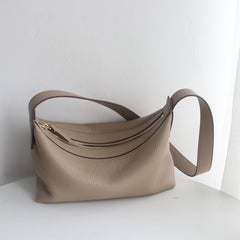 Essential Leather Shoulder Bag